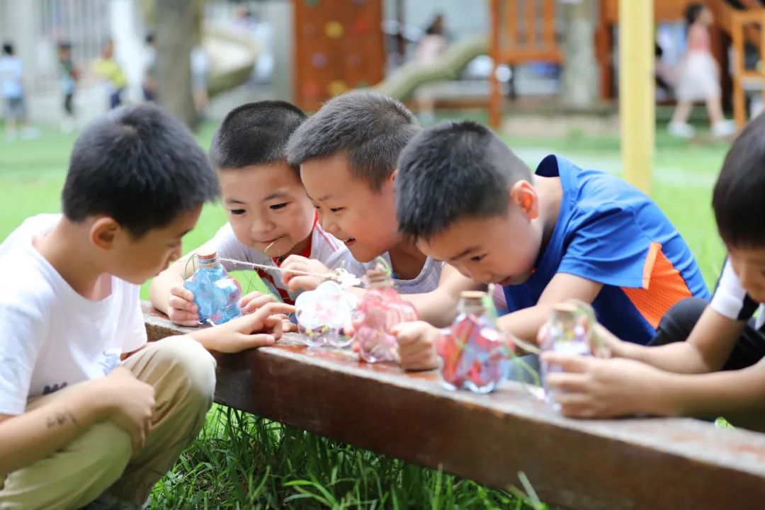 深圳招聘保健医生（龙华首所市直属园来了）