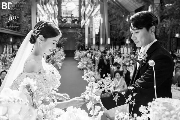神话Andy婚礼爆不合「少了他合体」 公司无奈：当天状态不好