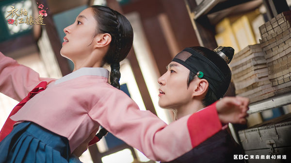 《衣袖红》魅力来袭！李俊昊自律养肌1年 李世荣赞腹肌匀称