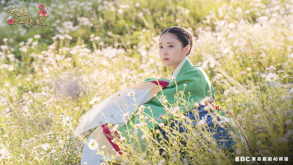 《衣袖红》魅力来袭！李俊昊自律养肌1年 李世荣赞腹肌匀称