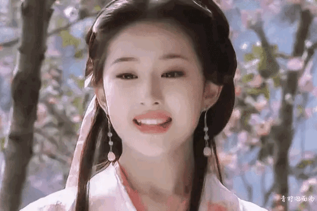 看了刘亦菲的豪宅，才明白她为什么活成了别人最羡慕的样子