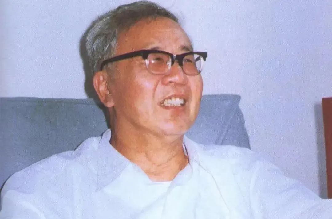 走近科学家·育人篇｜华罗庚：数学大师的治学瑰宝