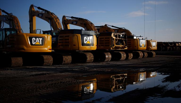 卡特彼勒总部“搬家”，有何隐情？