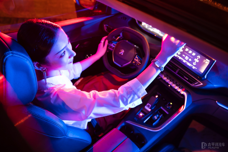 东风标致全新4008炫夜版正式上市 售17.07万元起