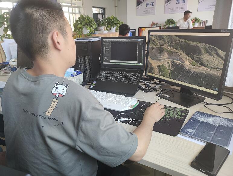 我区交通新型数字测量技术日趋成熟，测绘“千里眼”丈量宁夏“新精度”