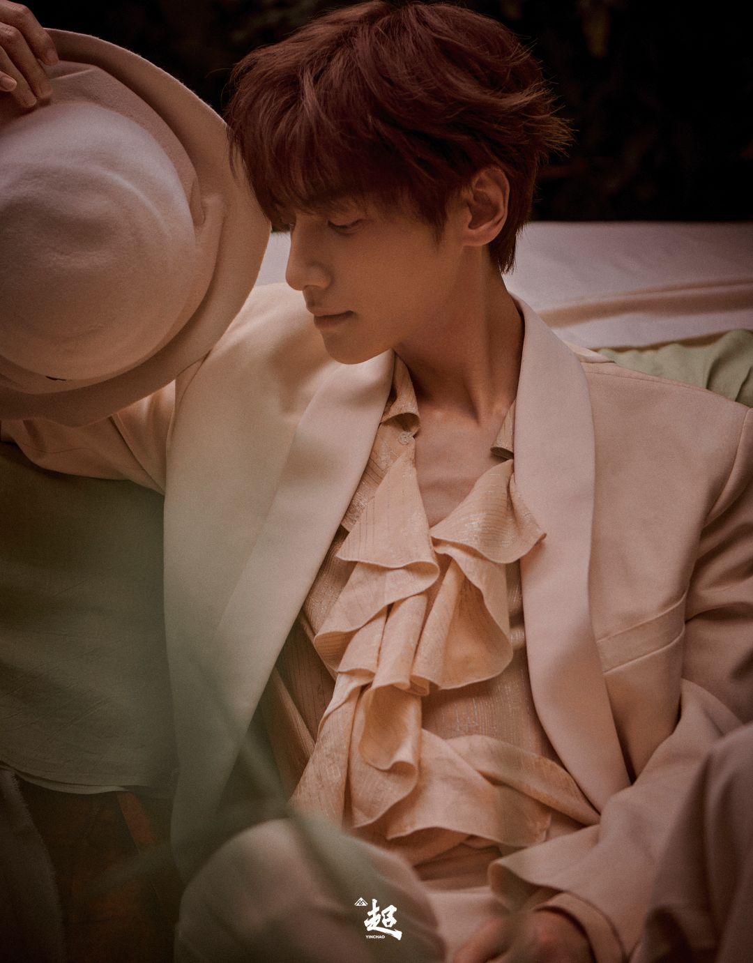 尹超作品 |《费加罗男士Madame Figaro Hommes》× 罗云熙：骇浪逐光