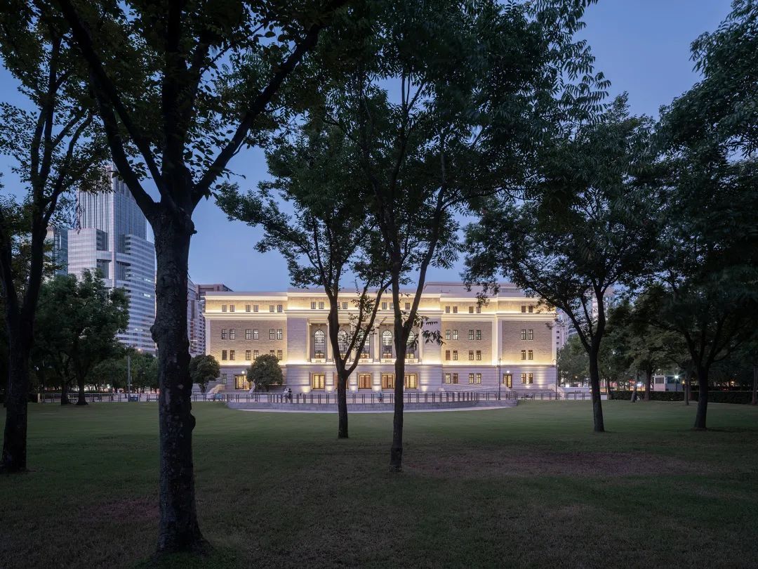 最新开票丨情景音乐会版歌剧《茶花女》，一起来引领魔都新时尚