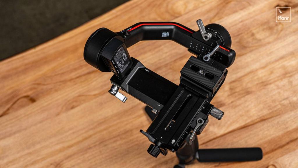 DJI RS3 体验：变强了？变得更好用了