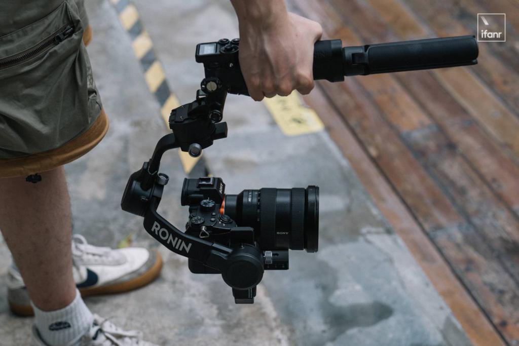 DJI RS3 体验：变强了？变得更好用了