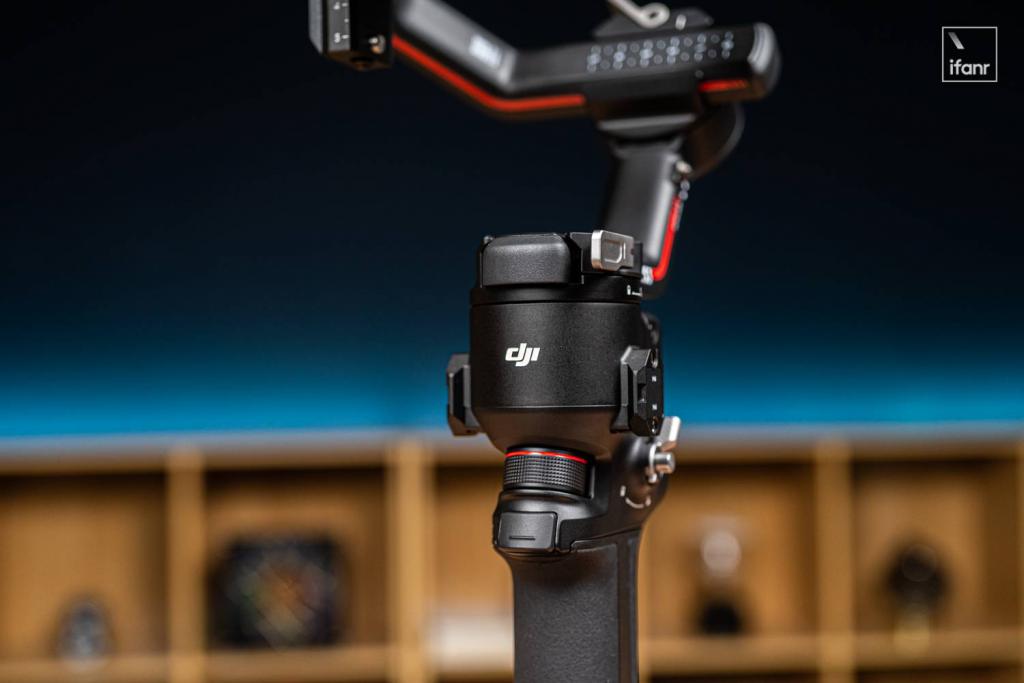 DJI RS3 体验：变强了？变得更好用了