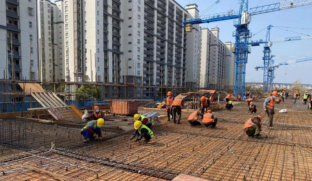 南京商业地产周报 || “2022南京国际消费节·夜之金陵”活动启幕；我市首个改建类保障性租赁住房亮相河西······