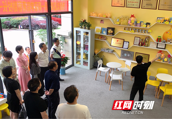 湖南第一师范学院携手麦咭科教，助推人工智能编程教育发展