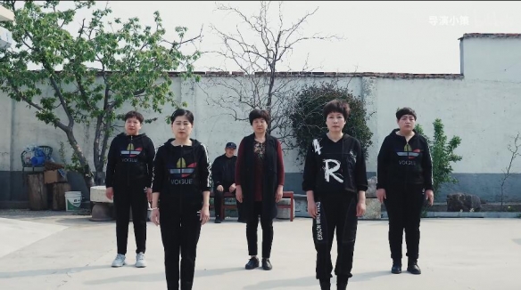 《归途似箭》：当短视频起家的导演小策拍起了长片