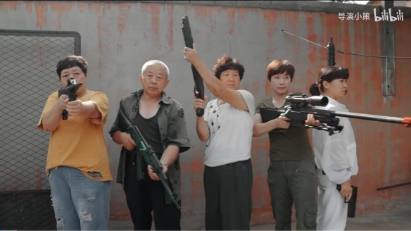 《归途似箭》：当短视频起家的导演小策拍起了长片