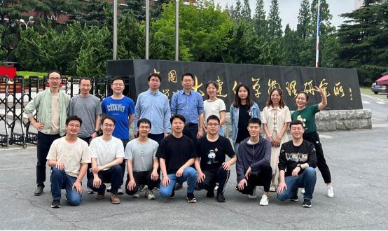 固体核磁共振“超级放大镜”观察催化反应网络