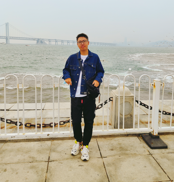 选城市还是选大学？入学一年后，29位大一新生这样复盘