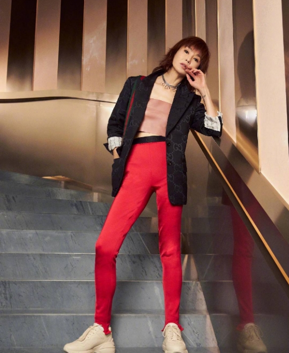 张曼玉郭富城谢霆锋同框出席活动 官方写真图释出