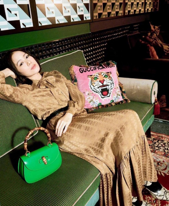 张曼玉郭富城谢霆锋同框出席活动 官方写真图释出