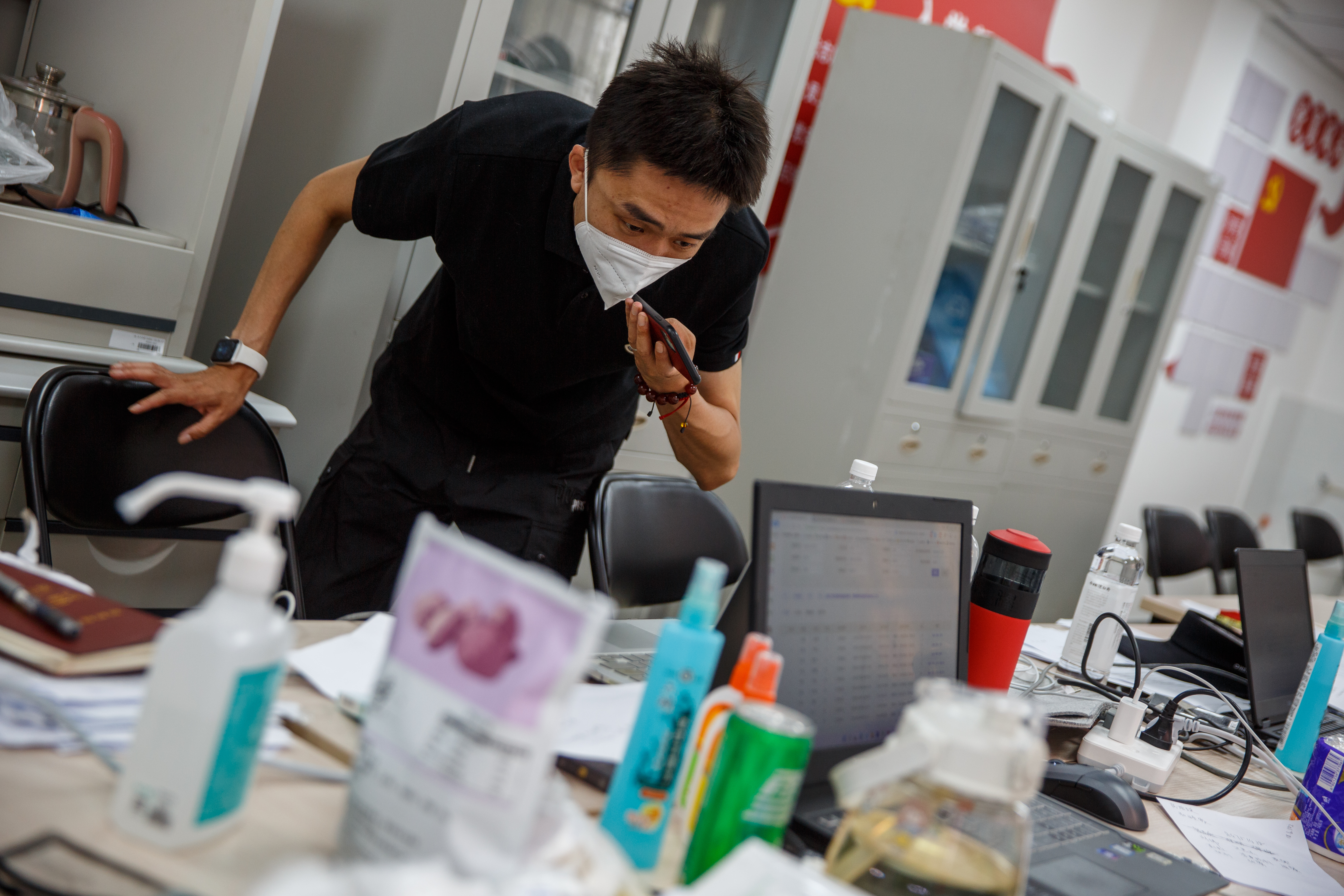 三里屯抗疫中的“临时社区”和“快乐突击队”