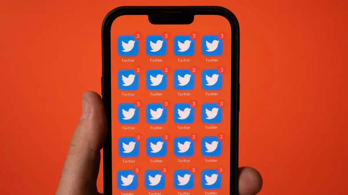 对2300万条推文分析后 多措并举可让Twitter错误信息减少53.4%