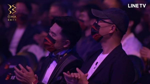 金曲奖／大师颁奖一半突开金口飙歌！「如行走CD」全场击掌赞爆