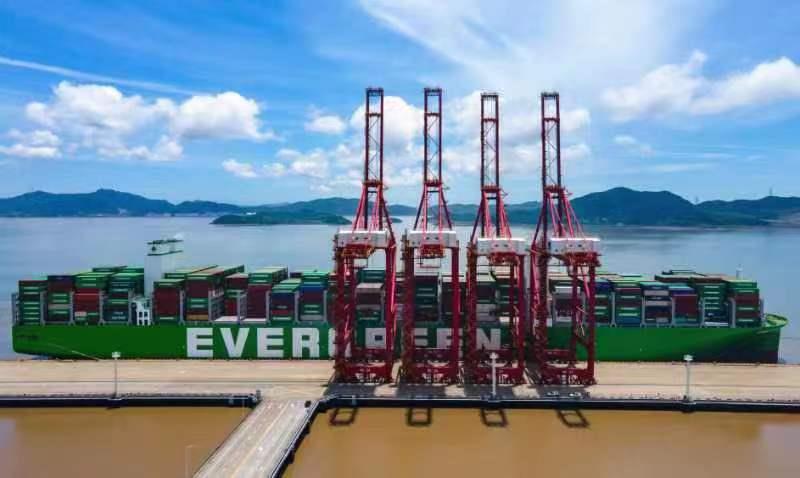 �������ۿ�ӭ���������װ�䴬