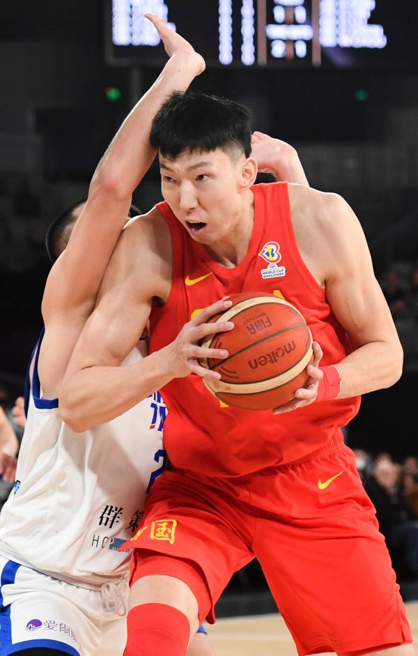 国人为什么喜欢nba球队(输球也高兴！球迷为何喜欢这样的中国男篮)