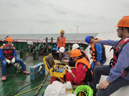 高校年轻团队研发深海医师机器人 填补国产空白