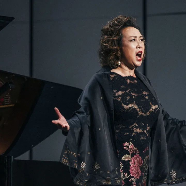 最新开票丨情景音乐会版歌剧《茶花女》，一起来引领魔都新时尚