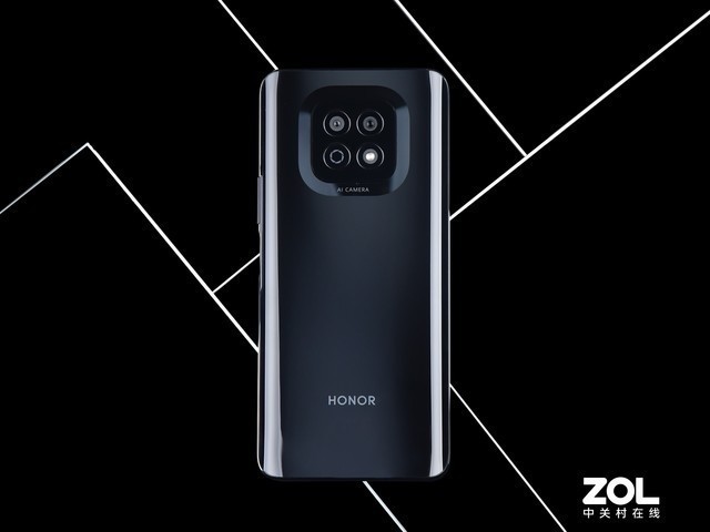 低预算换机必看 1500元内买这四款不吃亏