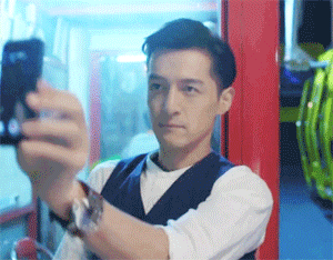 OMG | 倪妮这自拍角度普通人真hold不住