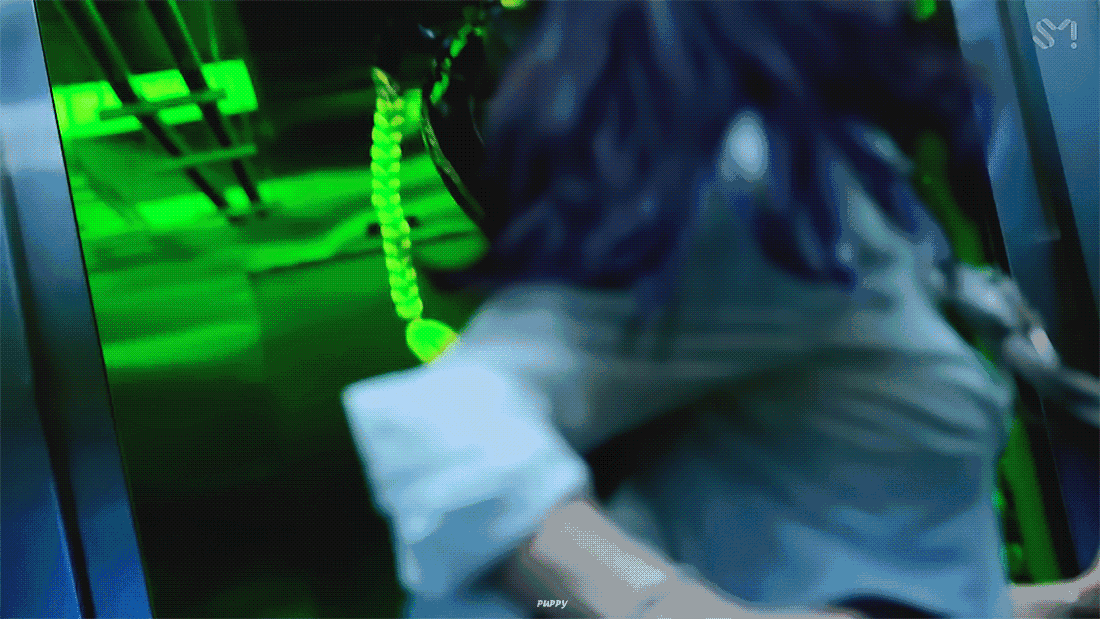 橘子晚报/马斯克又多了两孩子？余秀华回应家暴；