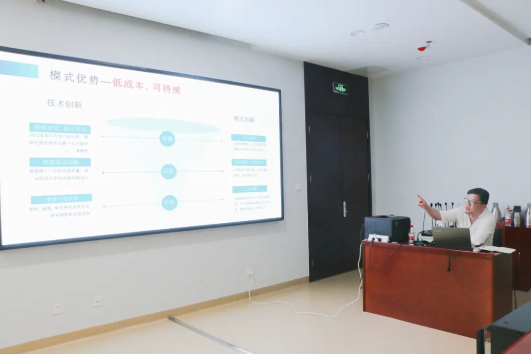 市对接京津冀工作专班、市发展改革委到济南新材料产业园区调研
