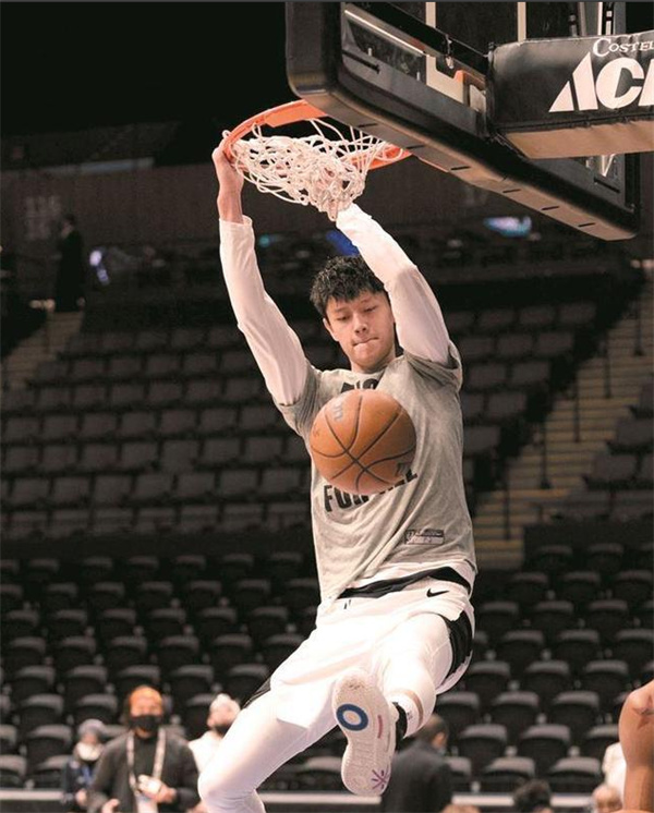 哪些中国球星在nba打过球(三名中国球员征战夏季联赛，“NBA没有想象得那么远”)