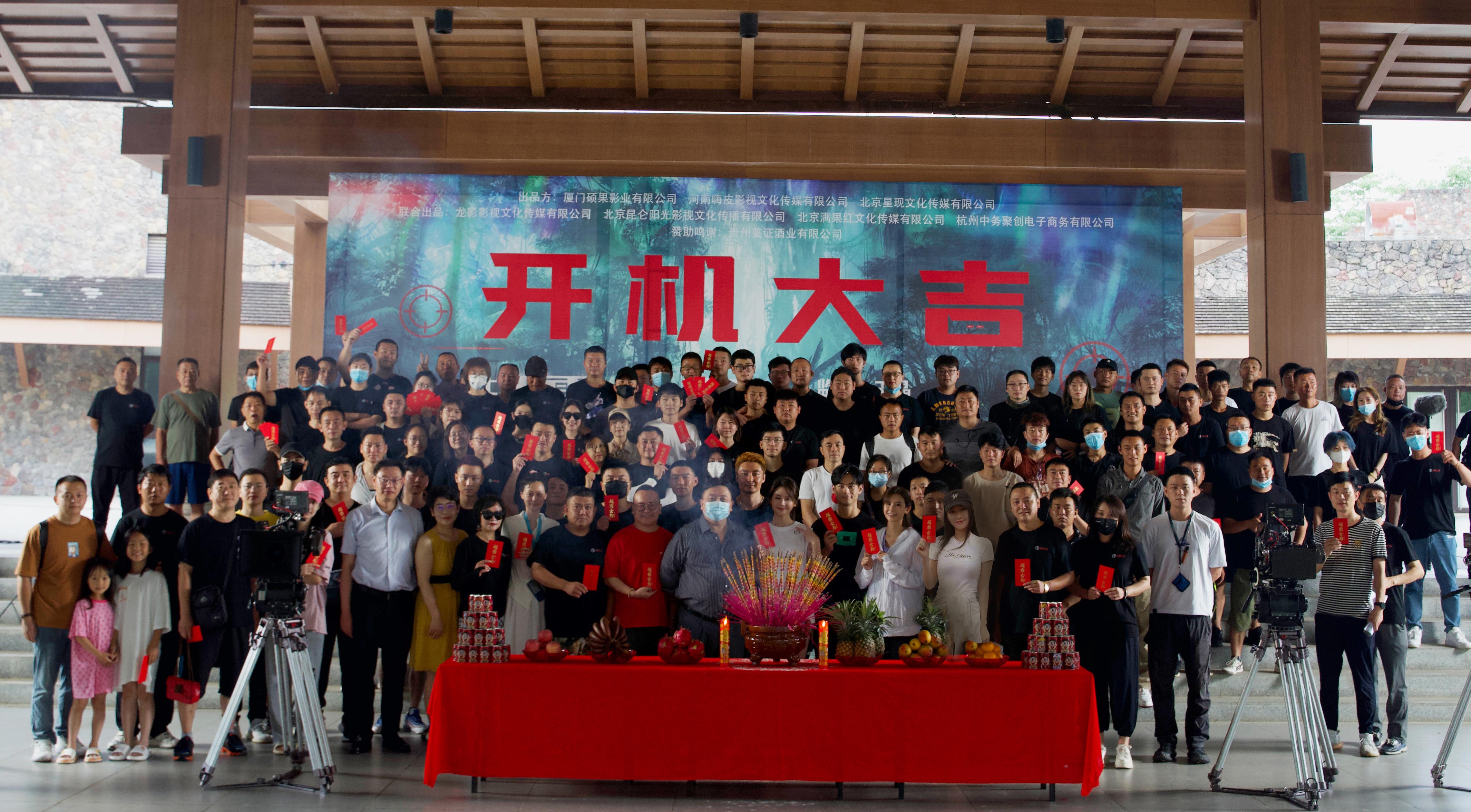 王晶监制科幻动作电影《超霸女郎》开机，邱意浓、何浩文等主演