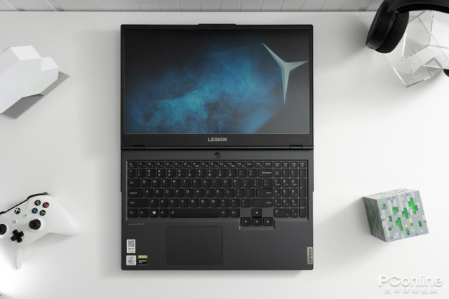 游戏力生产力全测！两款热门笔记本针锋相对谁是胜者？