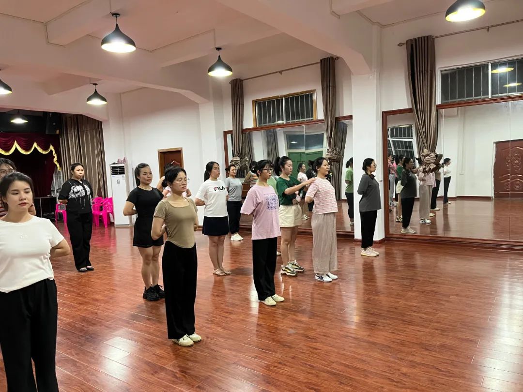 2022年上思县文化馆免费开放暑期公益性艺术培训班开课啦！