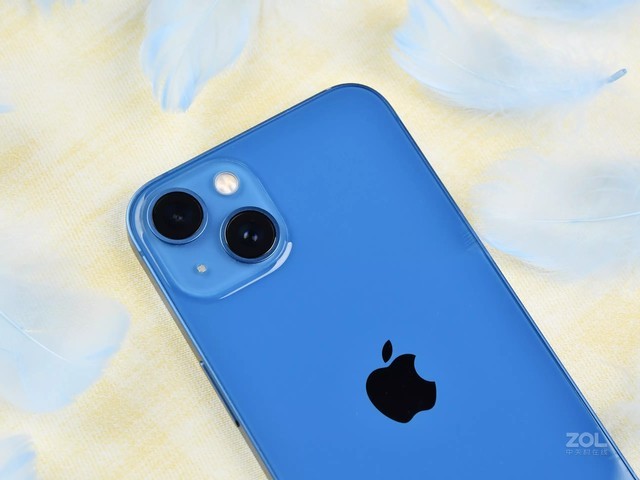 这四款旗舰手机配置凶悍价格香 买了不后悔