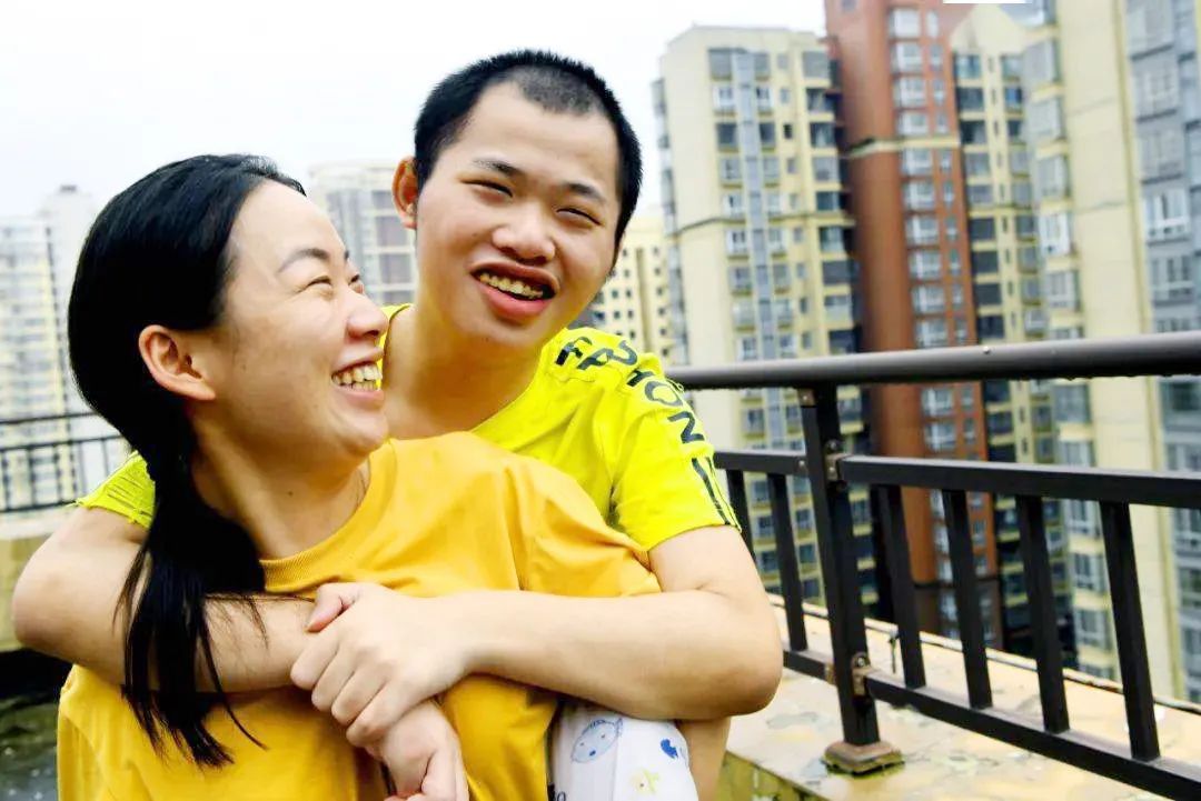 皖美封面 | “我的姐姐”王倩：你的后背是故乡