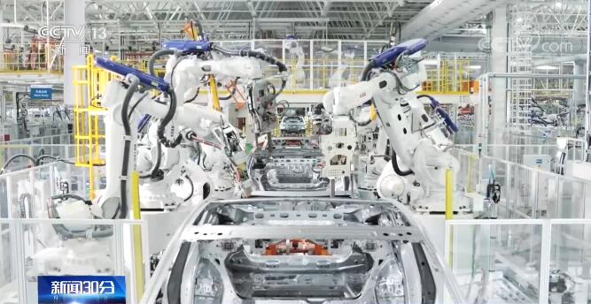 上半年经济观察 | 新能源汽车产业跑出“加速度”