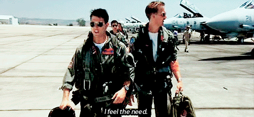 鲍里斯学小马哥，Cosplay阿汤哥变身飞行员，造型实在太油腻被骂翻车