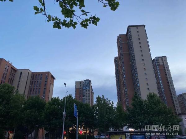 國務院：取消29個罰款事項，嚴禁亂收費亂罰款