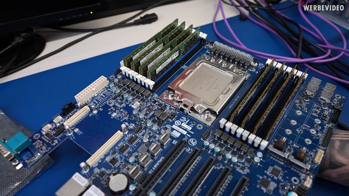 Der8auer分享Ampere 80核Altra Max服务器CPU基准测试成绩