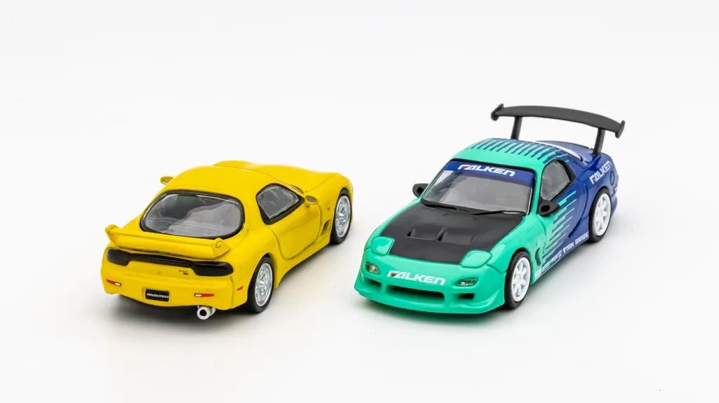 一万转的高能机器，来自TW的两款三代马自达RX-7模型试玩