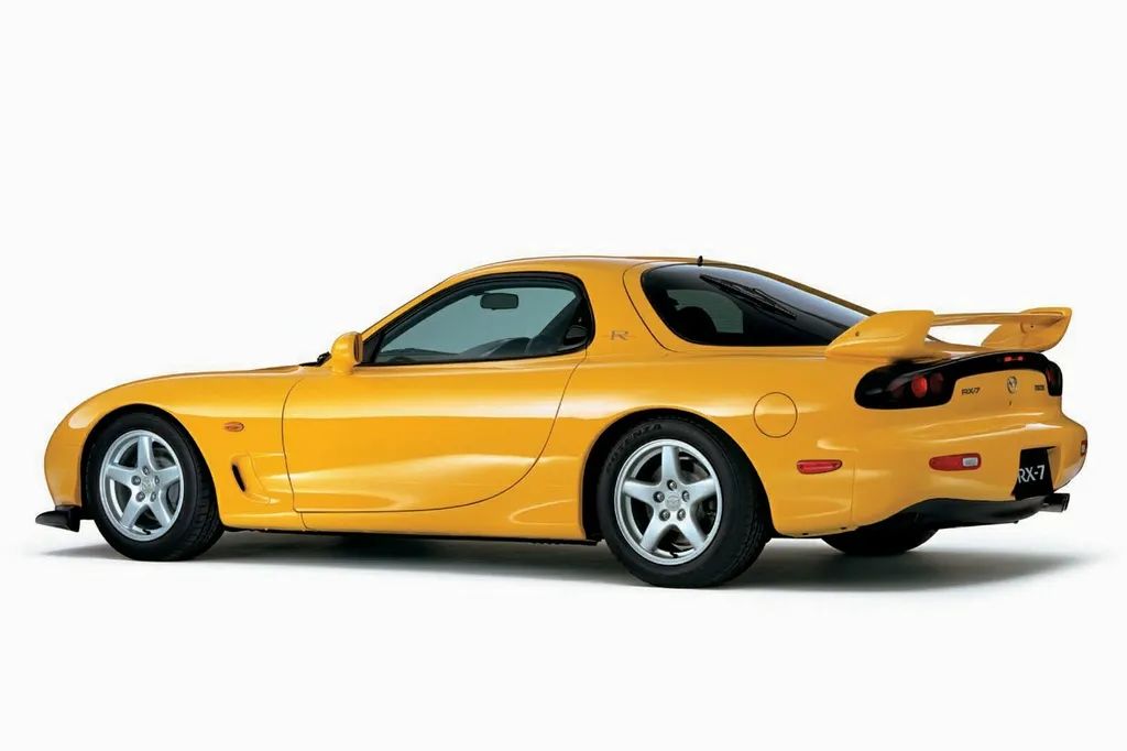 一万转的高能机器，来自TW的两款三代马自达RX-7模型试玩