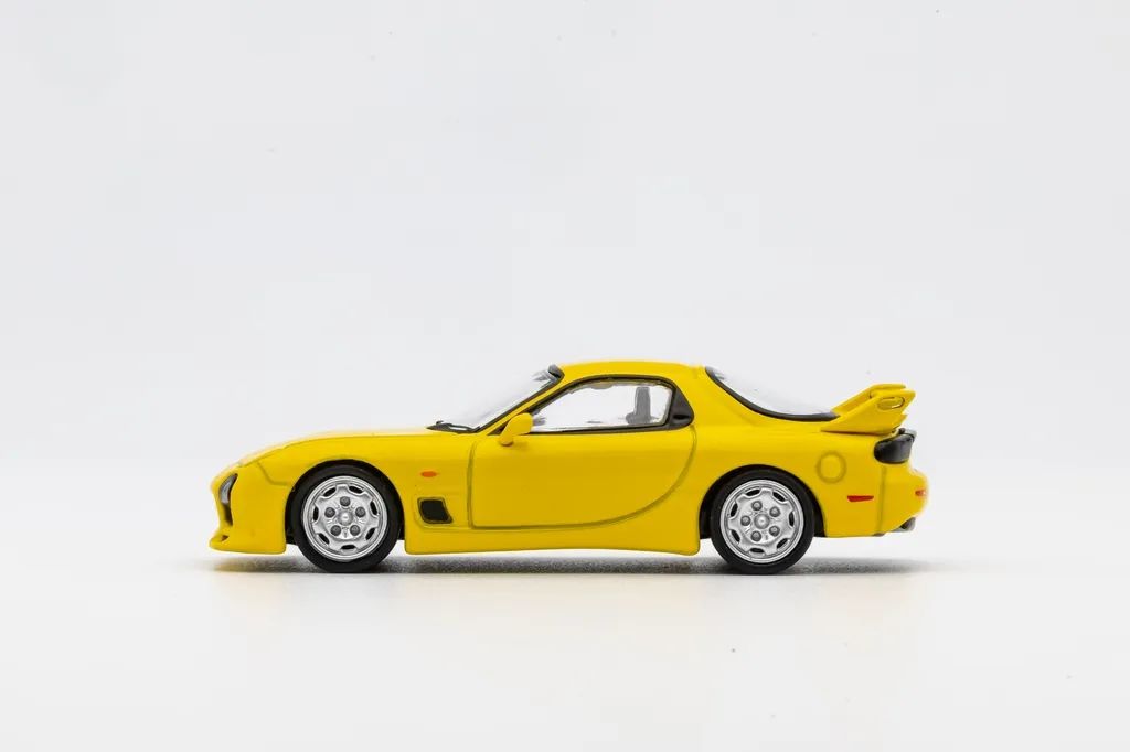 一万转的高能机器，来自TW的两款三代马自达RX-7模型试玩