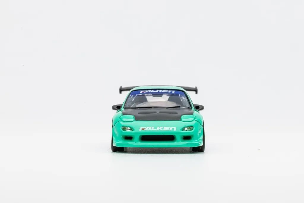 一万转的高能机器，来自TW的两款三代马自达RX-7模型试玩
