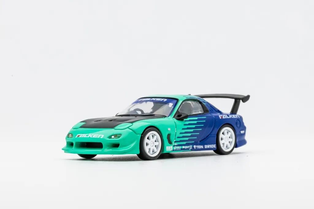 一万转的高能机器，来自TW的两款三代马自达RX-7模型试玩