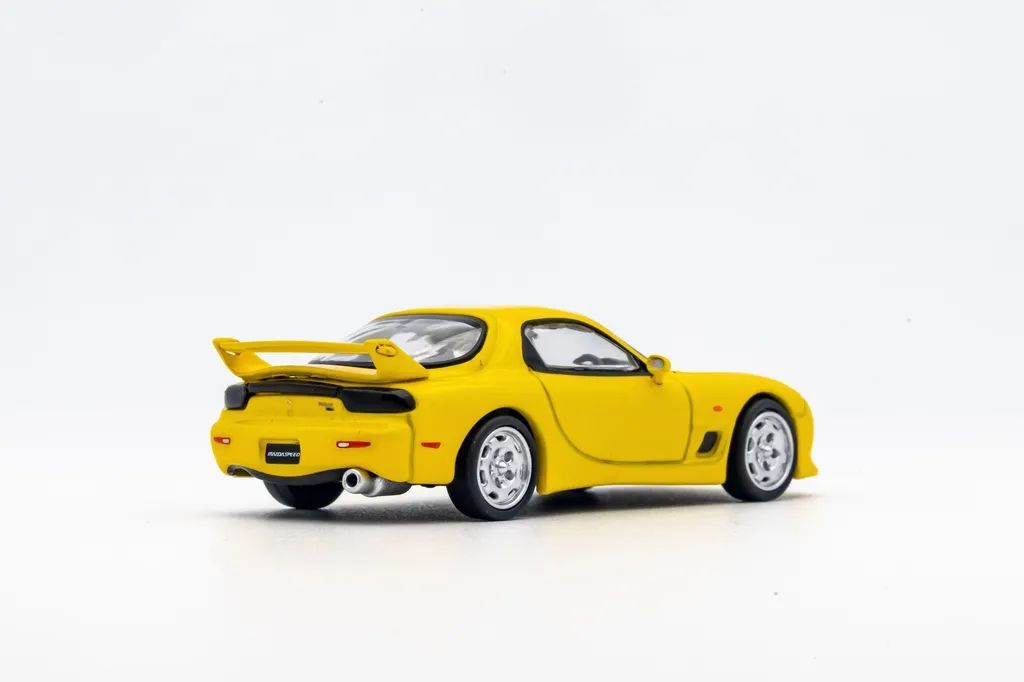 一万转的高能机器，来自TW的两款三代马自达RX-7模型试玩