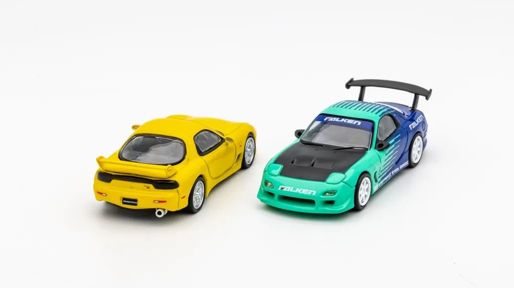 一万转的高能机器，来自TW的两款三代马自达RX-7模型试玩